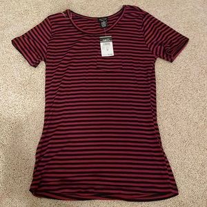 Womens Maroon striped Tee